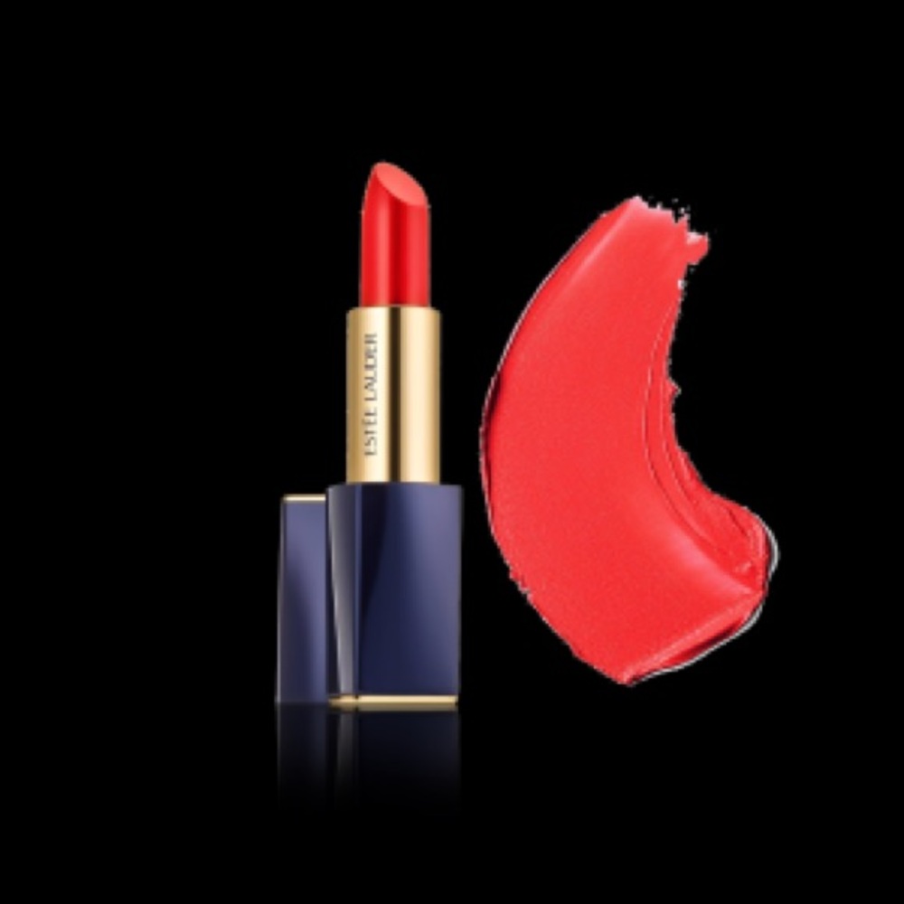 Estée Lauder Pure Color Lipstick in Short Fuse